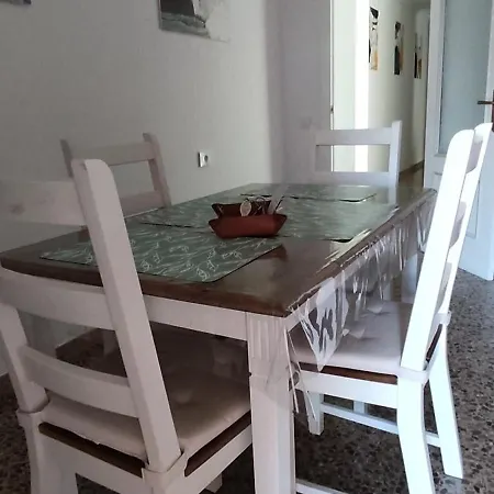 Holamar شقة